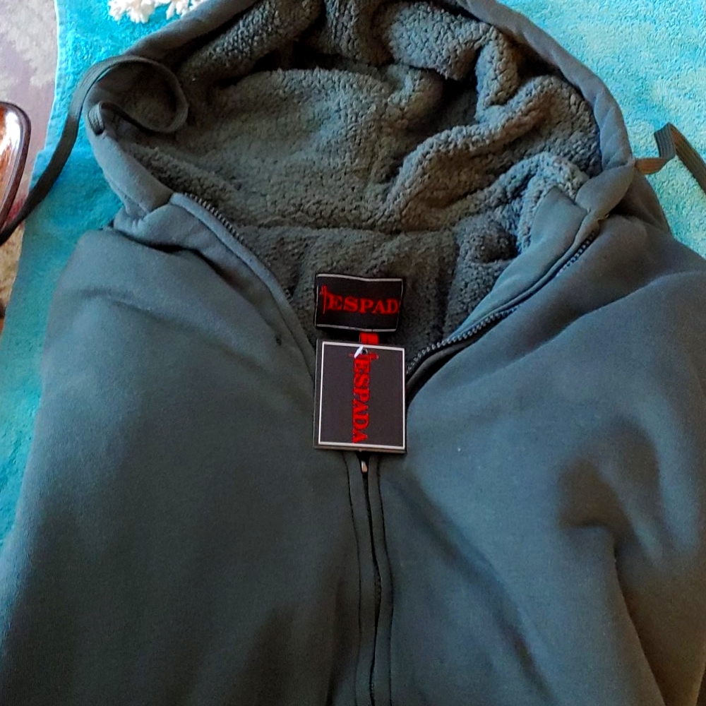 Hoodie in Olive by Tespana sz lg